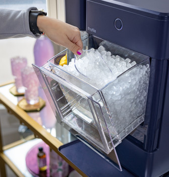 Profile_OpalColor_Sapphire_OPAL01SRSYKT_07_IceBin.jpg